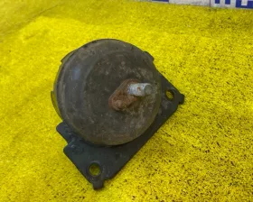 Подушка двигателя Toyota