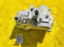 Компрессор кондиционера LEXUS RX450H/RX450HL 2017-2024 8837048070 GYL20W/GYL25W/GYL25L/GYL25R/GYL20W/GYL20L/GYL20R/GYL20/GYL26W/GYL26L/GYL26 2GRFXS, передний