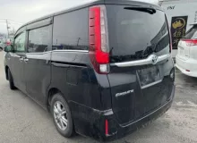 Радиатор кондиционера TOYOTA ESQUIRE/NOAH/VOXY 2015 8846028660 ZWR80G/ZWR80W/ZWR80 2ZRFXE, передний