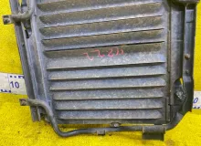 Радиатор основной TOYOTA HIACE/REGIUS ACE 1996/Цвет 2BH 1651067021 KZH106W/KZH106G/KZH100/KZH100G/KZH120/KZH120G/KZH126/KZH126G/KZH132/KZH132V/KZH138/KZH138V 1KZTE, передний