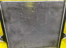 Радиатор основной TOYOTA LAND CRUISER PRADO/HILUX SURF 2004/Цвет 1D4 1640062230 VZJ120W/VZJ120/VZJ121W/VZJ121/VZJ125W/VZJ125/RZJ125W/RZJ125/TRJ120W/TRJ120/TRJ125W/TRJ125 5VZFE, передний