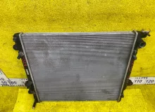 Радиатор основной TOYOTA LAND CRUISER PRADO/HILUX SURF 2004/Цвет 1D4 1640062230 VZJ120W/VZJ120/VZJ121W/VZJ121/VZJ125W/VZJ125/RZJ125W/RZJ125/TRJ120W/TRJ120/TRJ125W/TRJ125 5VZFE, передний