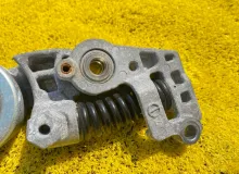 Натяжитель ремня генератора LEXUS/TOYOTA RX300/RX200T/NX200T/HARRIER 2015-2023/ 1662036061 AGL20W/AGL20L/AGL20R/AGL25W/AGL25L/AGL25R/AGZ10/AGZ15/AGZ15L/ASU60W/ASU65W 8ARFTS, передний