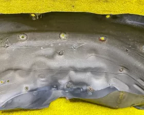 Подкрылок TOYOTA