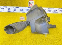 Корпус воздушного фильтра TOYOTA NOAH/ESQUIRE/VOXY 2014 1775037080 ZWR80G/ZWR80W/ZWR80 2ZRFXE, передний