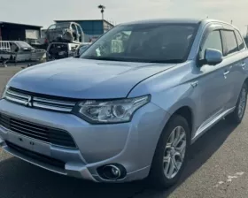 Радиатор кондиционера MITSUBISHI