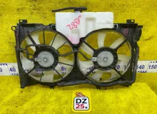 Диффузор радиатора TOYOTA VOXY/NOAH/ESQUIRE 2014 1671137130 ZWR80G/ZWR80W/ZWR80 2ZRFXE, передний