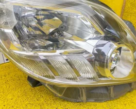 Фара TOYOTA