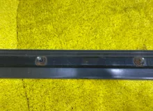 Полозья для сдвижной двери TOYOTA HIACE/REGIUS ACE 2009/Цвет 1E7 6830426110 KDH205/KDH205V/KDH206/KDH206K/KDH206V 1KDFTV, задняя левая