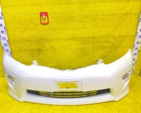 Бампер TOYOTA