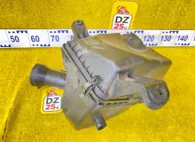 Корпус воздушного фильтра HUMMER H3 2006 25823125 LLR, передний