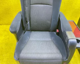 Сидение комплект TOYOTA