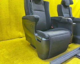 Сидение комплект TOYOTA