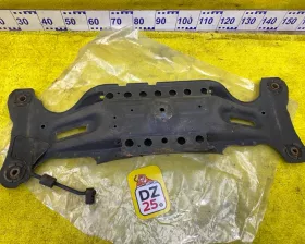 Задняя балка TOYOTA