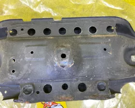 Задняя балка TOYOTA