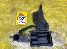 Корпус воздушного фильтра TOYOTA/DAIHATSU/SUBARU ROOMY/TANK/PASSO/BOON/THOR/JUSTY 2016/Цвет S28 17705B1100 M900A/M900S/M900F/M700A/M700S 1KRFE, передний