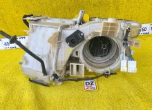 Печка салона TOYOTA HIACE/REGIUS ACE 2006/Цвет 1E7 8705026020 KDH205/KDH205V/KDH206/KDH206K/KDH206V/KDH200/KDH200K/KDH200V/KDH201/KDH201K/KDH201V/KDH202/KDH202L/KDH203/KDH212/KDH212L/KDH213//LH200/LH202/LH212/TRH200/TRH200K/TRH200V/TRH201/TRH203/TRH203L/T