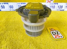 Мотор печки TOYOTA CROWN/CROWN ATHLETE 2015 8710330480 GRS211/GRS210/GRS214/ARS210/ARS212/AWS210/AWS211/AWS215/GWS214 4GRFSE, передний