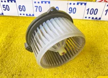 Мотор печки TOYOTA HARRIER 2007 8710348050 GSU30W/GSU30/GSU31W/GSU31/GSU35W/GSU35/GSU36W/GSU36/MCU36W/MCU36/MCU35W/MCU35/MCU30W/MCU30/MCU31W/MCU31/ACU30W/ACU30/ACU35W/ACU35/MHU38W/MHU38 2GRFE, передний
