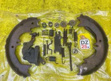 Механизм стояночного тормоза TOYOTA LAND CRUISER/LAND CRUISER CYGNUS/LX470 2003 UZJ100W/UZJ100L/UZJ100/FZJ100/FZJ105/HDJ100/HDJ100L/HDJ101/HDJ101K/HZJ105/HZJ105L 2UZFE, задний левый