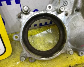 Лобовина двс Nissan