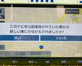 Магнитофон TOYOTA