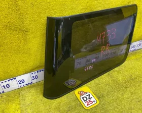 Стекло собачника TOYOTA