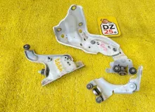 Ролик раздвижной двери TOYOTA ALPHARD/VELLFIRE 2010/ЦВЕТ 070 6831058020 GGH25/GGH20W/GGH20/ANH20W/ANH20/ANH25W/ANH25/ATH20W/ATH20 2GRFE, задний левый