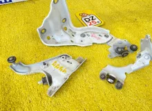 Ролик раздвижной двери TOYOTA ALPHARD/VELLFIRE 2010/ЦВЕТ 070 6831058020 GGH25/GGH20W/GGH20/ANH20W/ANH20/ANH25W/ANH25/ATH20W/ATH20 2GRFE, задний левый