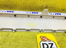 Пластик замка багажника TOYOTA LAND CRUISER PRADO 2020/Цвет 070 5857460130 GDJ150W/GDJ150R/GDJ150L/GDJ150/GDJ151W/GDJ151/GDJ155L/GDJ155R/GDJ155/GRJ150W/GRJ150L/GRJ150/GRJ151W/GRJ151/GRJ152/KDJ150/KDJ150L/KDJ155/TRJ150W/TRJ150L/TRJ150/TRJ152/TRJ155 1GDFTV,
