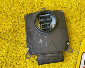 Блок розжига ксенона Toyota