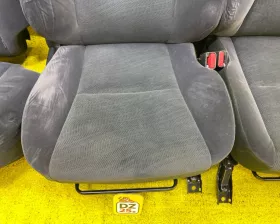 Сидение комплект Toyota
