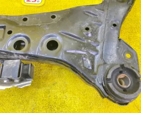 Балка под двс TOYOTA