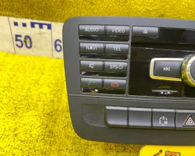 Магнитофон Mercedes-Benz