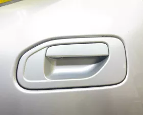 Дверь боковая Nissan