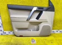 Обшивка дверей TOYOTA LAND CRUISER PRADO 2015-2024 6762060F00C1 TRJ150W/TRJ150L/TRJ150/TRJ152/TRJ155/GDJ150W/GDJ150R/GDJ150L/GDJ150/GDJ151W/GDJ151/GDJ155L/GDJ155R/GDJ155/GRJ150W/GRJ150L/GRJ150/GRJ151W/GRJ151/GRJ152/KDJ150/KDJ150L/KDJ155 2TRFE, передняя ле