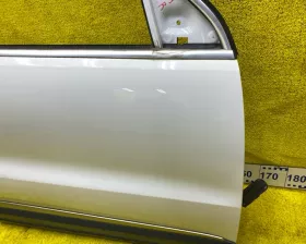 Дверь боковая VAG