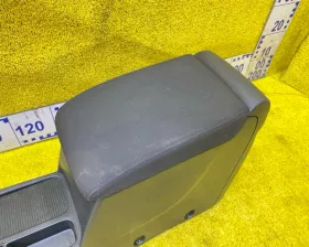 Бардачок между сиденьями VAG