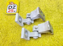 Петля дверная VOLKSWAGEN TIGUAN 2012 5N0831402 5NCTH/5NCCZ/5N1/5N2 CTHA/CTH, передняя правая