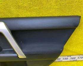 Обшивка дверей Toyota