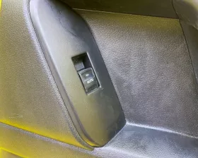 Обшивка дверей Toyota