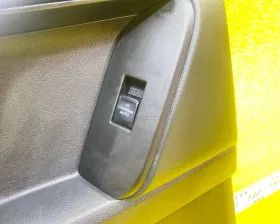 Обшивка дверей Toyota