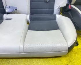 Сидение комплект Mazda