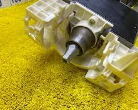 Рулевая колонка Mazda