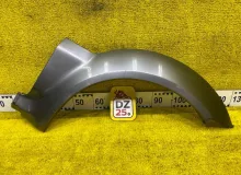 Накладка на крыло SUZUKI JIMNY WIDE/JIMNY 1998/Цвет Z2S 7753081A00Z2S JB33W/JB43W G13B, передняя правая