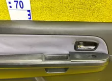 Обшивка дверей SUZUKI ESCUDO ЛЕВЫЙ|ПРАВЫЙ|2006 8371064J00BFF TA74W M16A, передняя