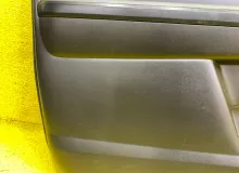 Обшивка дверей SUZUKI ESCUDO ЛЕВЫЙ|ПРАВЫЙ|2006 8371064J00BFF TA74W M16A, передняя
