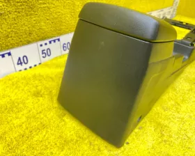 Бардачок между сиденьями SUZUKI
