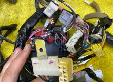 Коса под торпеду SUZUKI ESCUDO 2006/Цвет ZDL 3663064JD0 TA74W M16A, передняя