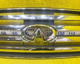 Решетка радиатора INFINITI